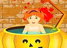 Little Baby Halloween Bathing